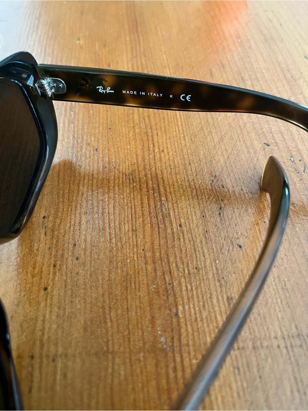 Ray-Ban Women’s Polarized Jackie Ohh Sunglasses - Picture 3 of 4